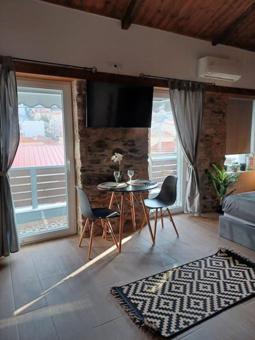 Luxury Apartment With Balcony Mytilíni Dış mekan fotoğraf